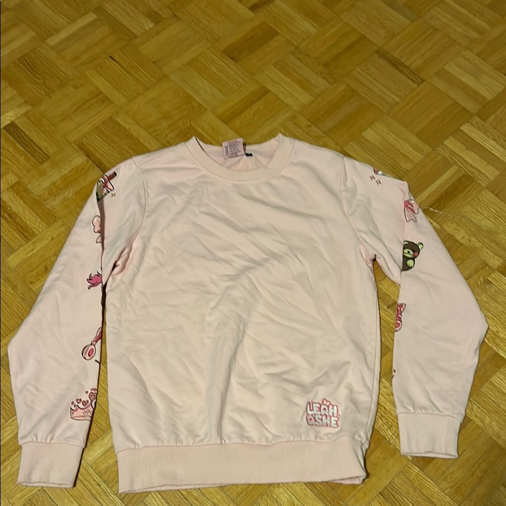 Leah Ashe Pink Graphic Sweatshirt
